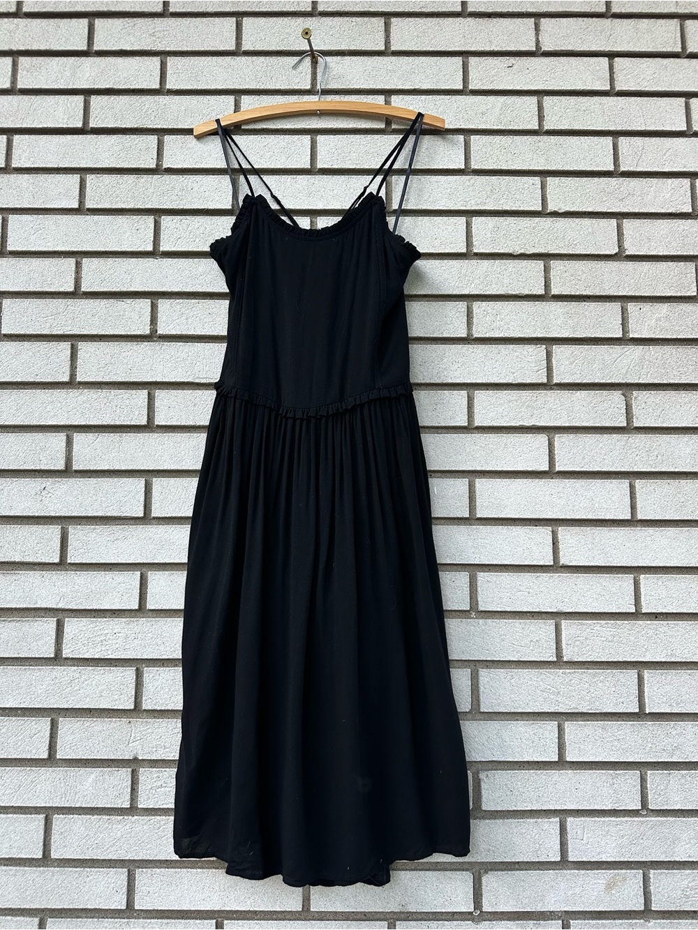 One Clothing Black Ruffle Cross Back Strappy Maxi Dress M Romantic Boho Y2K